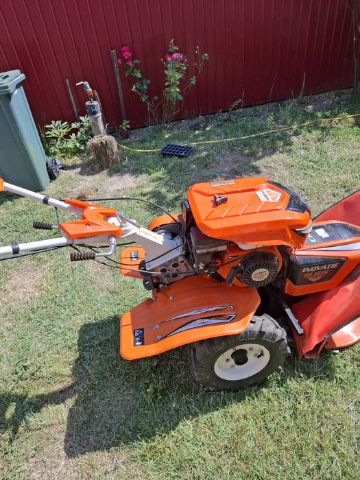 Vând Cositoare Ruris CRt 7800 Glodeni • OLX.ro