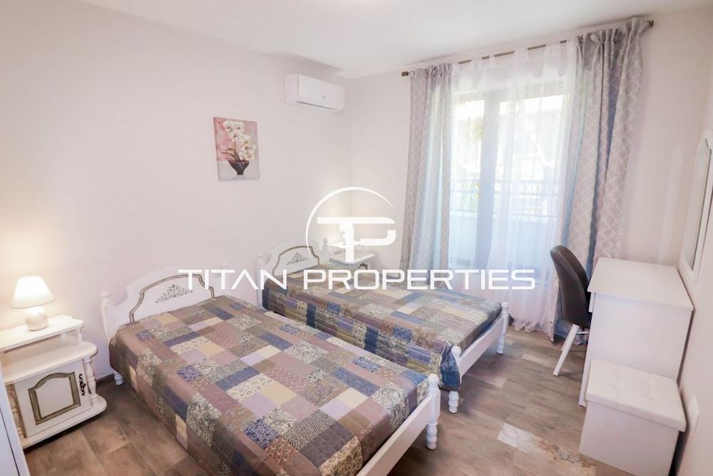 Тристаен апартамент, под наем, Център