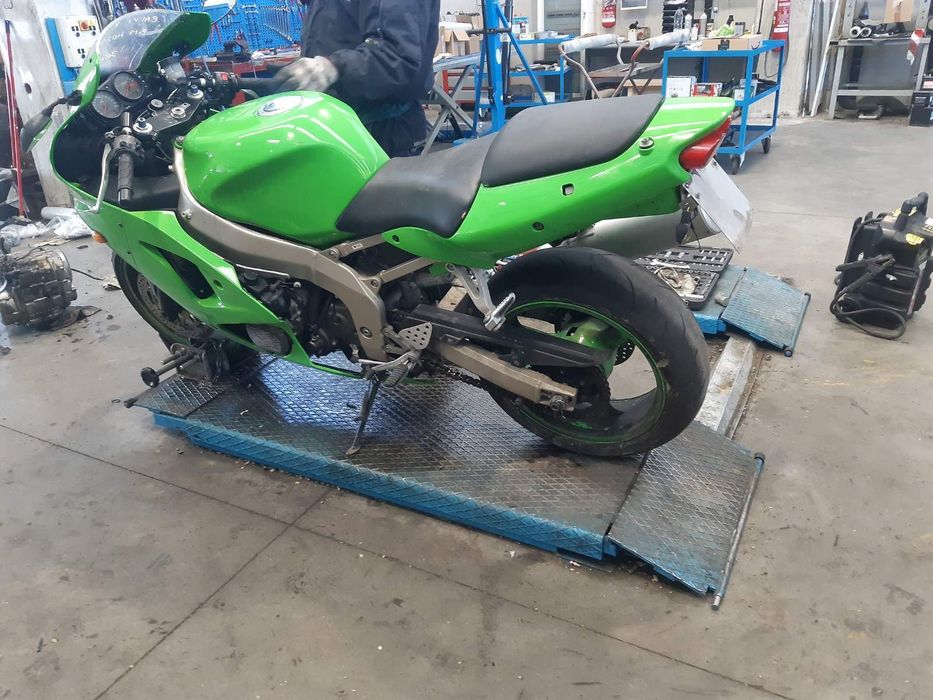 Кавазаки (Kawasaki  ZX-9R,ZX-6R,636)-на части