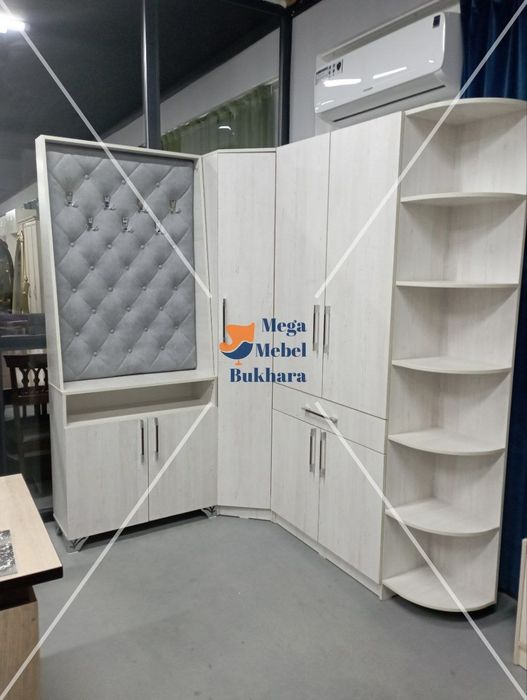 Шкафы и прихожка кровать на заказ