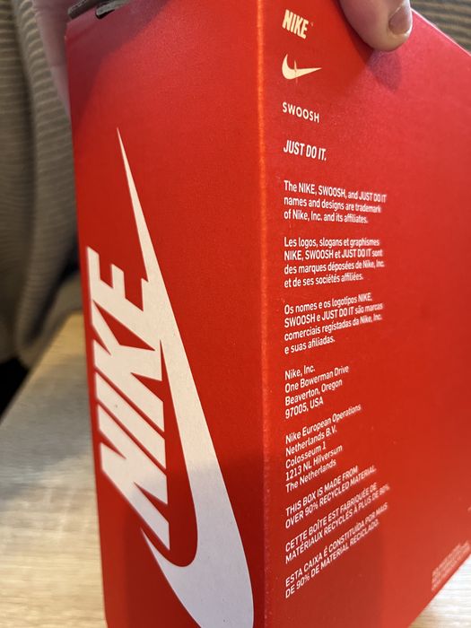 Adidasi Nike bebe marime 22