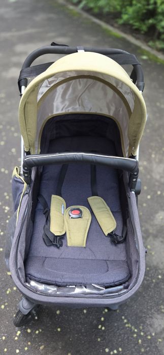 Carucior Coccolle 2 in 1 cu geanta