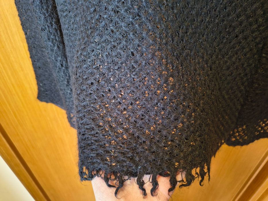Bluza neagra croșetată XS