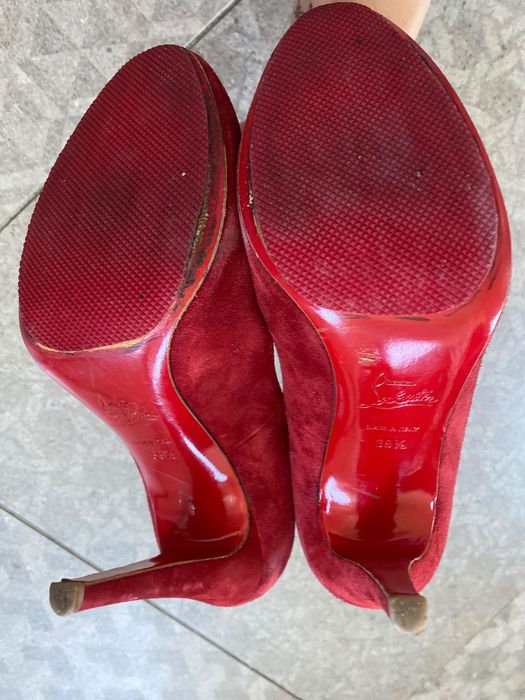Оригинални обувки Louboutin
