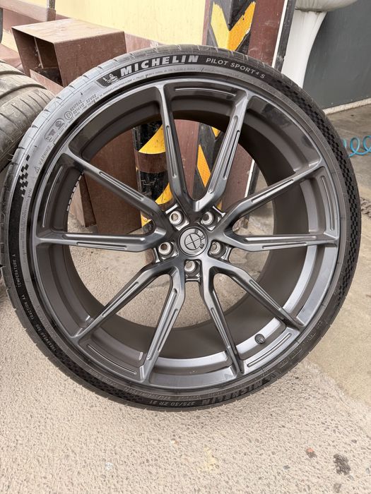 Кованные диски с резиной мишлен для G30