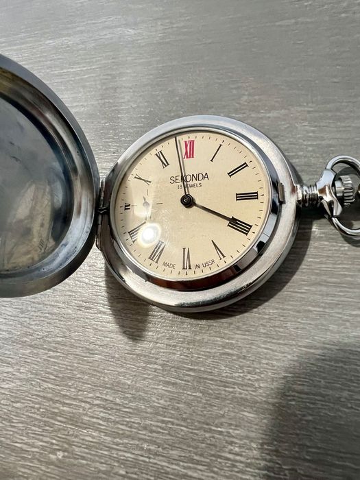 Джобен часовник Sekonda