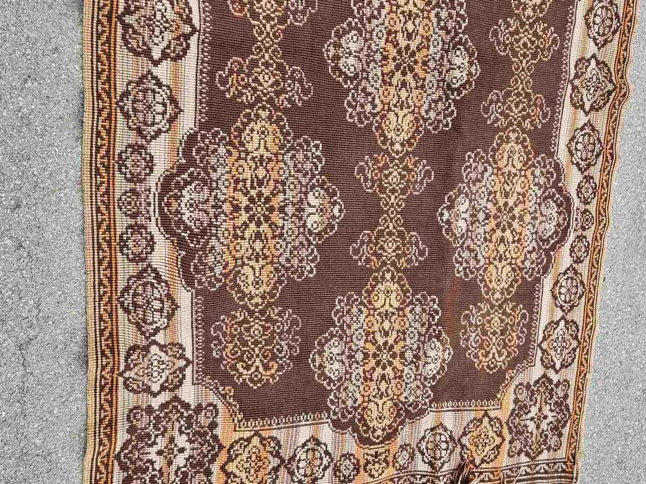 Вълнен     килим