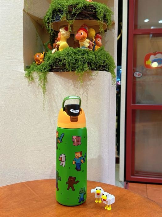 Термос американского бренда Owala Minecraft