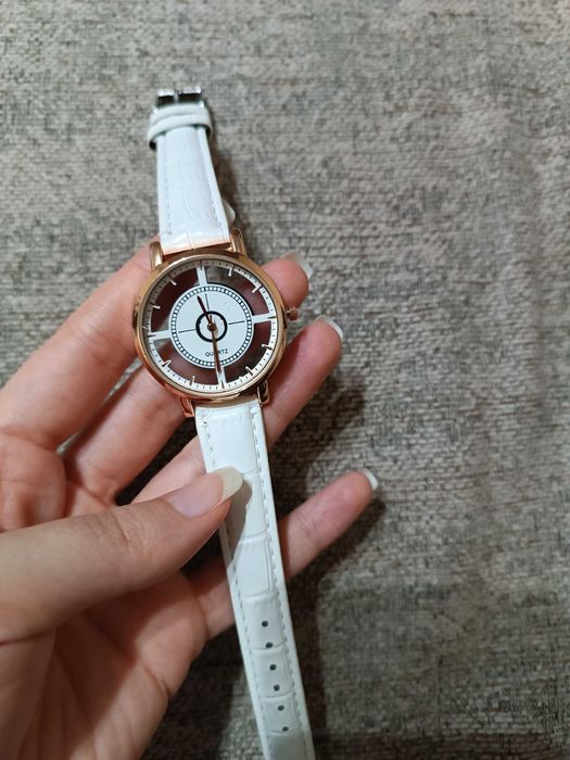 Нови дамски часовници