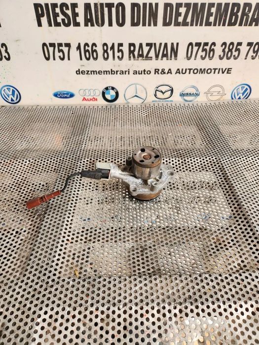 Pompa Apa Cu Senzor Audi A4 B8 A5 A6 Q5 Q3 Vw Seat Skoda 2.0 Tdi Euro Cod 04L - Dezmembrari Arad