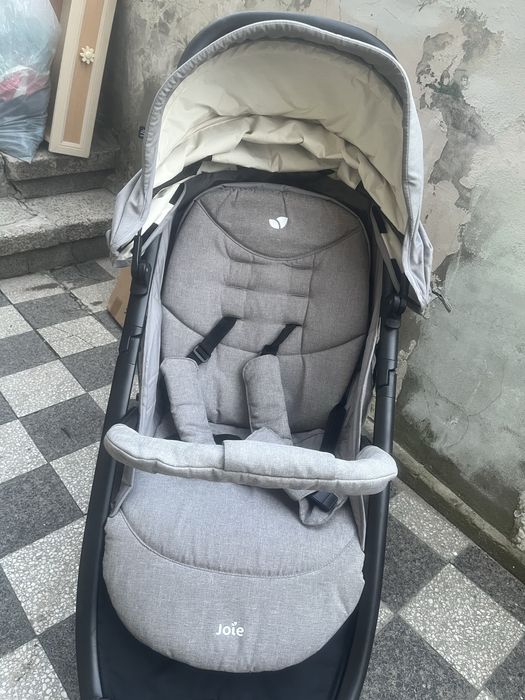 Детска количка Joie