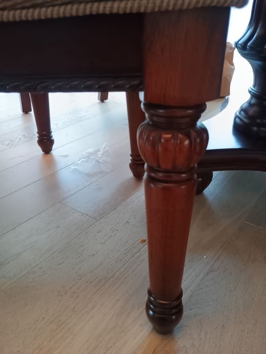 Masă și scaune din lemn masiv (Mobexpert) 8 persoane