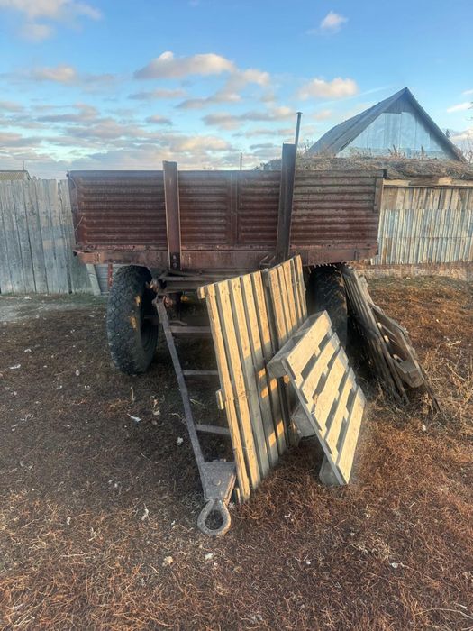 Продам трактор Юмз