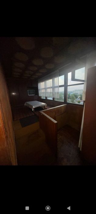 5 хонали квартира сотилади. 3та балконли