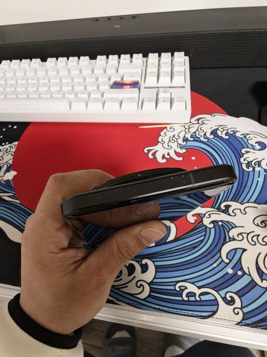 Vand telefon xiaomi 15 ultra
