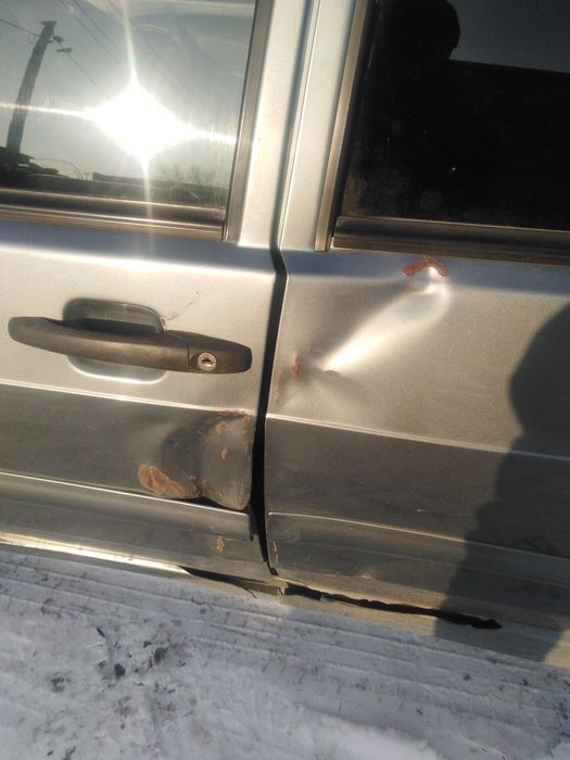 Продам ваз 21115