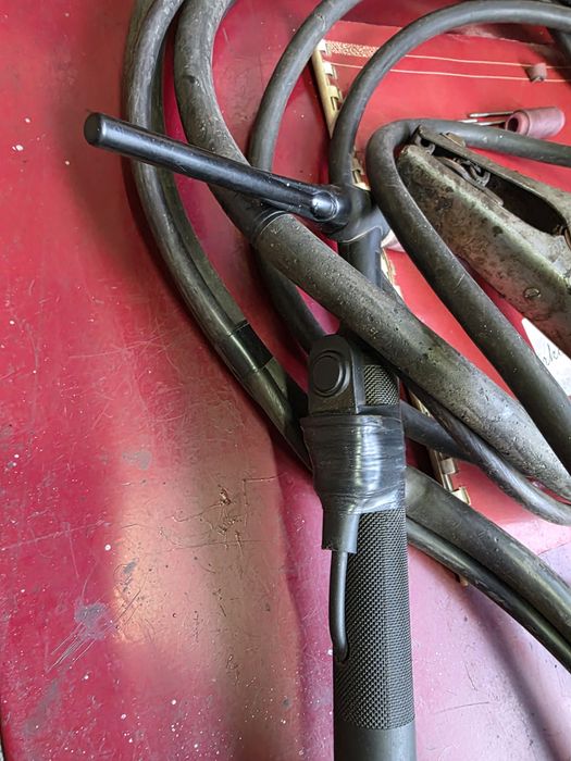 Заваръчен апарат професионален италиански в идеално състояние