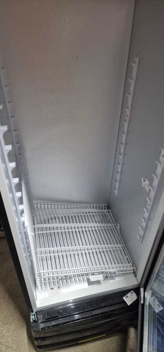 Холодильник для напитков