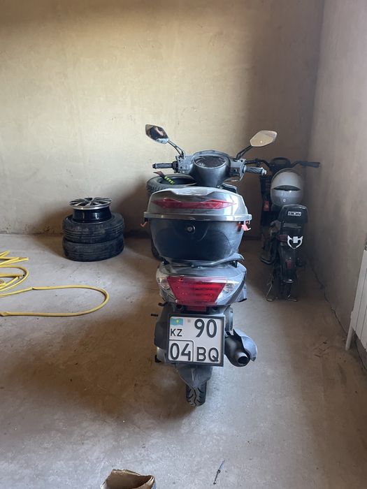 Продам скутер 150 куб