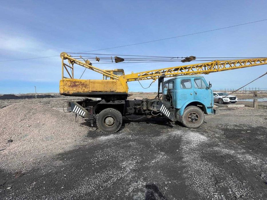 Продам автокран Маз 500