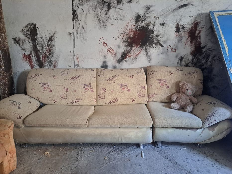 Отдам Диван даром