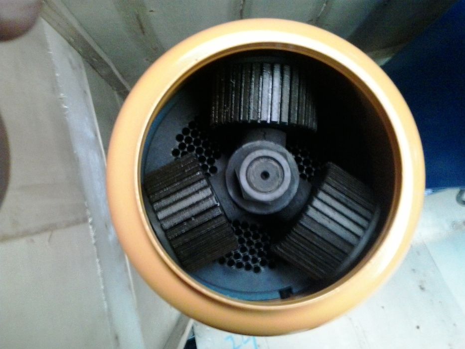 Presa Peleti 295 la tractor cap.350kg/h cu 3 role HaBa Germania