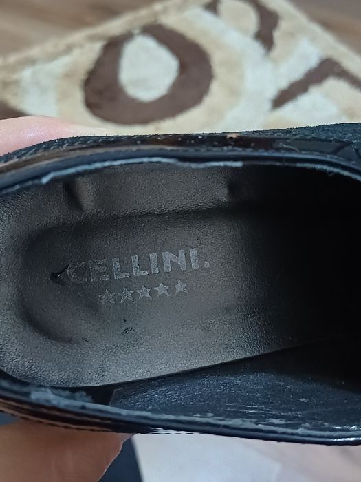 Vand pantofi dama impecabili