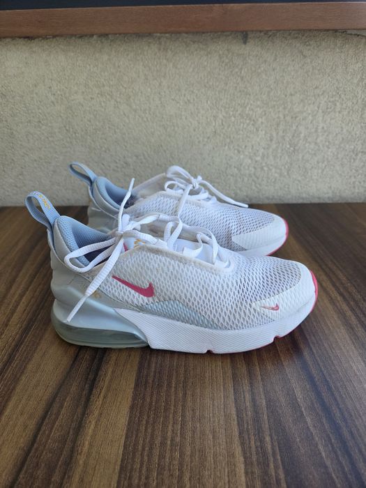 Детски маратонки NIKE AIR 270