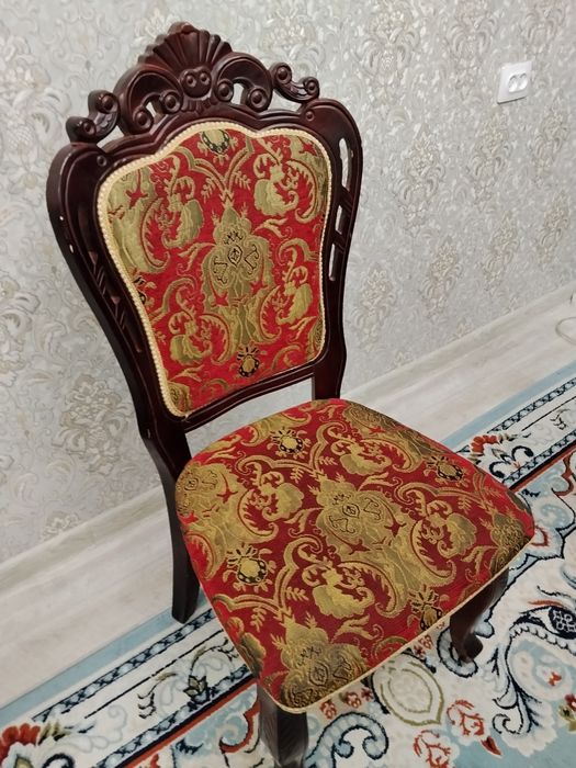 Орындықтар сатылады