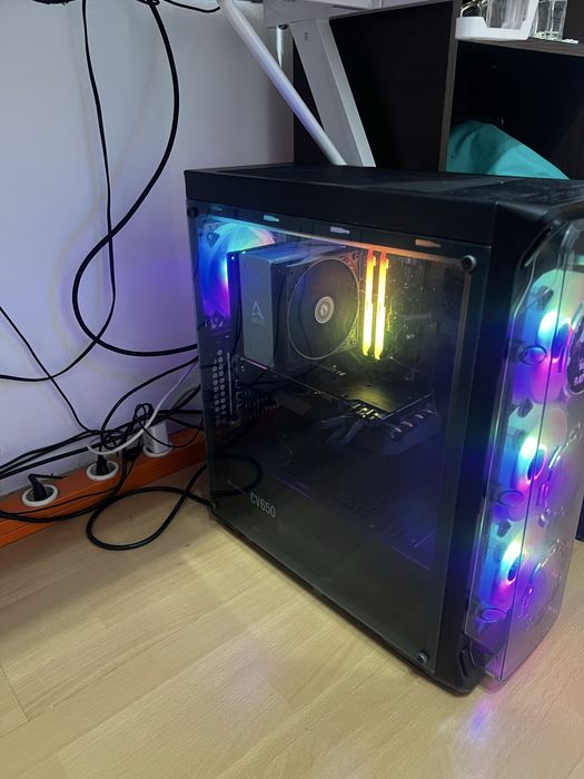 Calculator Gaming Ryzen7 3700x 2070 super 8gb 32gb Ram ddr4 3600mhz