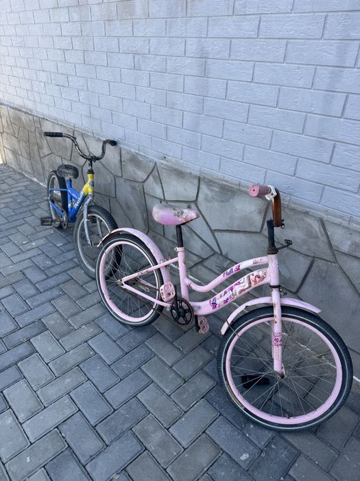 Продам два велика