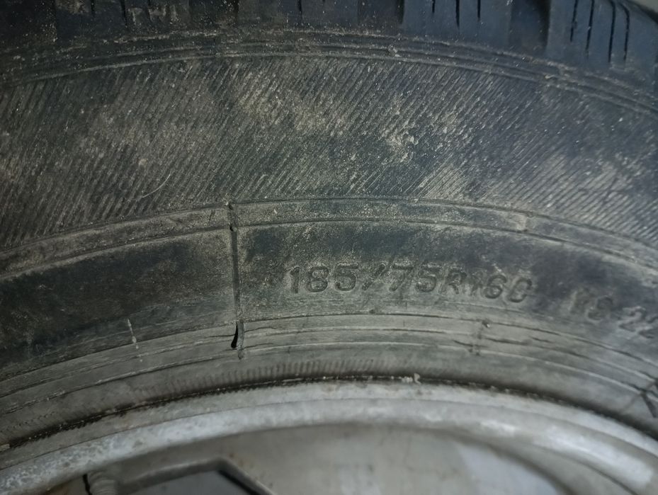 Продам диски с резиной на Газель