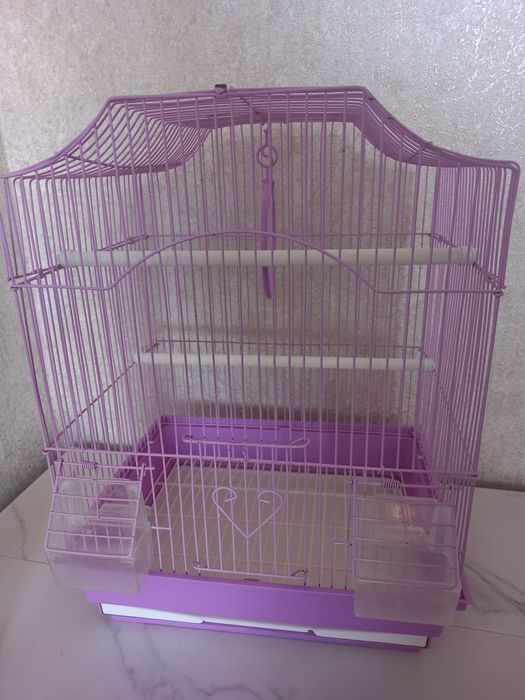 Клетка для попугая,виесте с купалкой,просторная