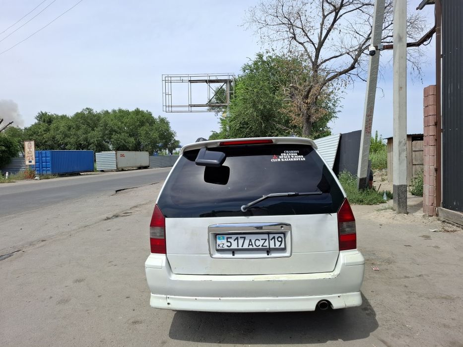 Продам Митсубиси шариот