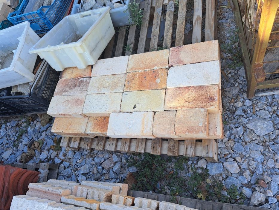 Огнеупорни тухли