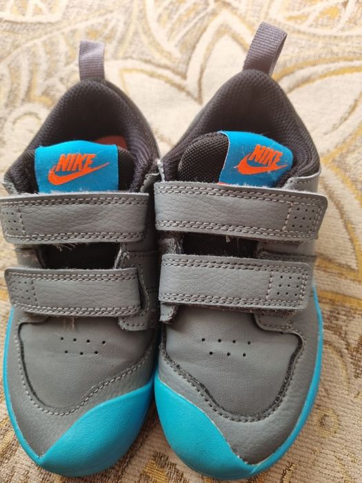 Страхотни детски маратонки Nike