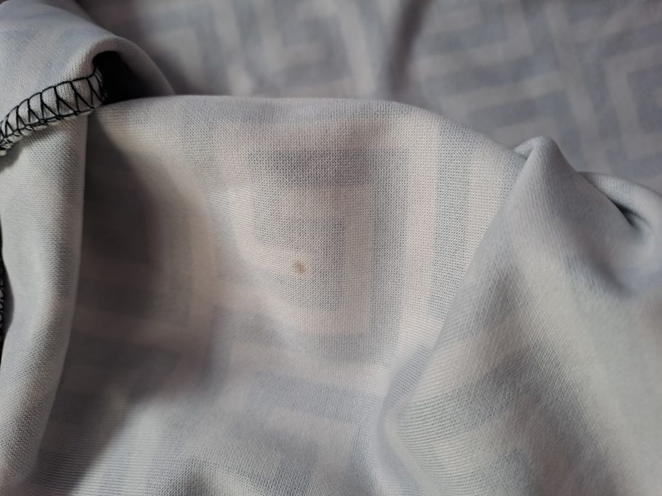 Bluza cu fermoar