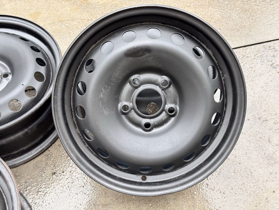 4бр железни Renault Megane 15цола