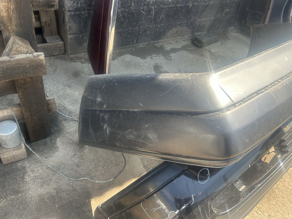 Мерс Ешка банпер оригинал