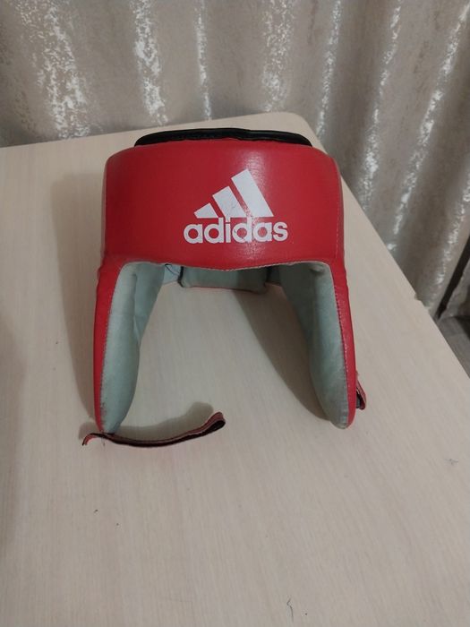 Шлем+Перчатки боксерские