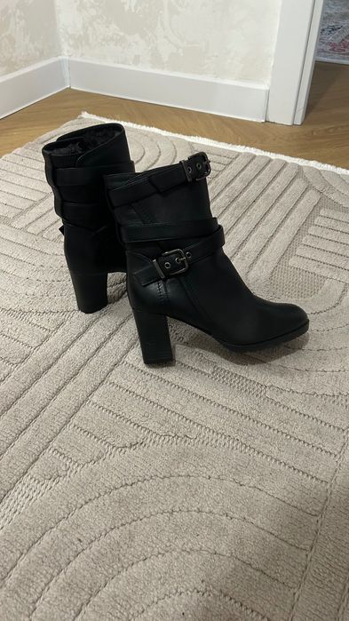 Сапоги женские зимнее