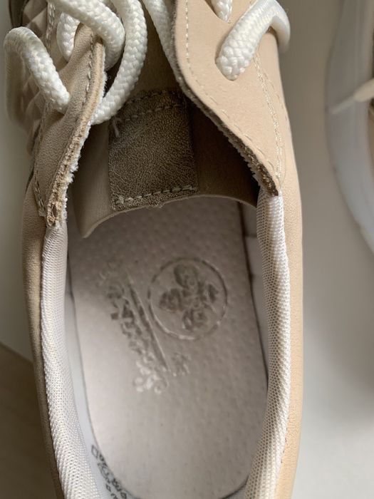 Кроссовки Rieker