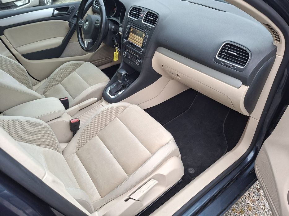 Volkswagen Golf VI 2.0 TDI ~ 2009 Euro 5/Navi/DSG/Trapa/Alcantara/Klima/Sc incalzite
