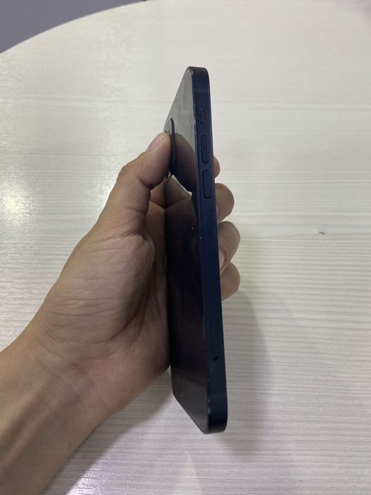Продам iphone 12