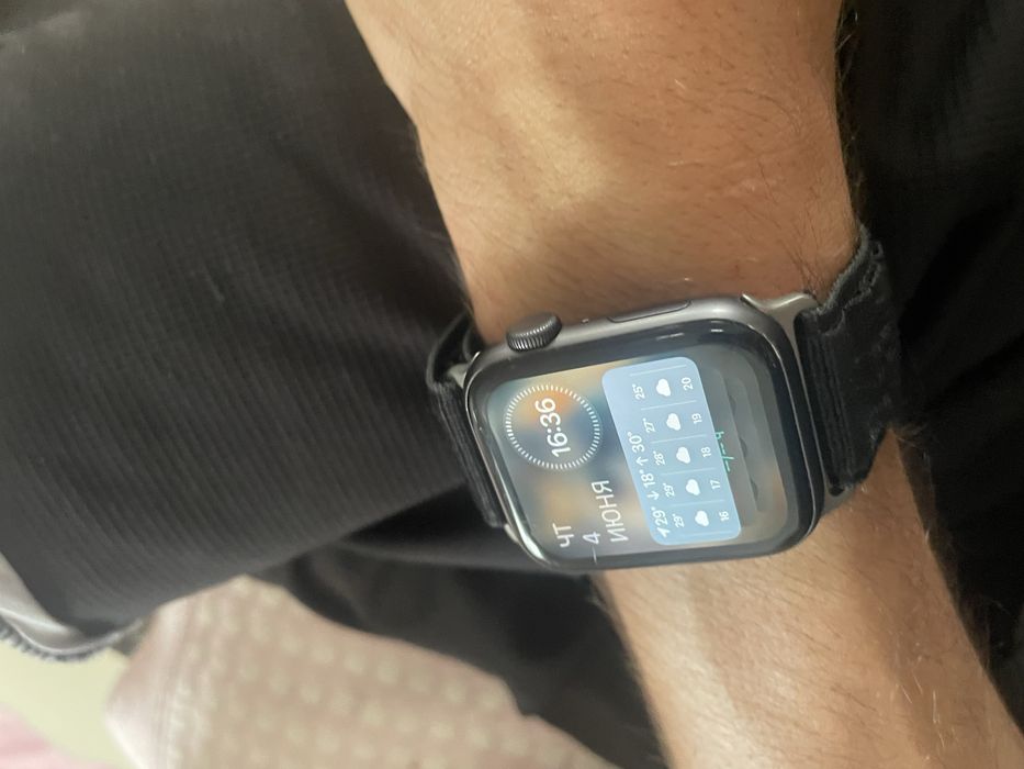 Продам Apple Watch