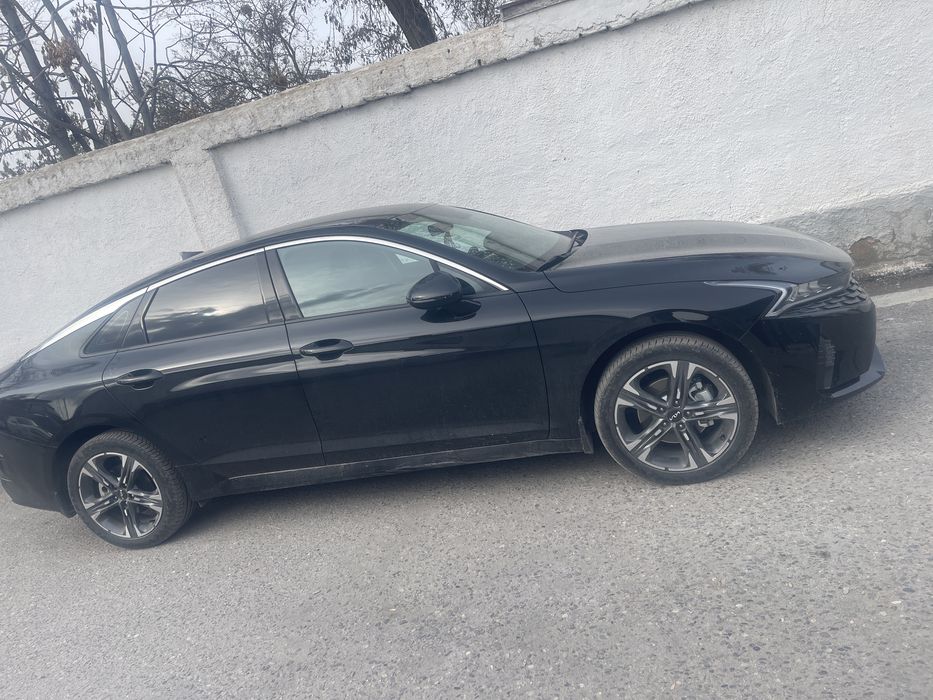 Kia k5 продоётся в очень хорошем состояние