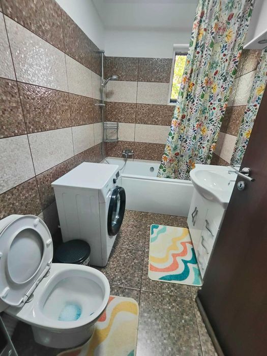 Vand Apartament 2 camere + loc de parcare suprateran + loc parcare subteran — fotografia 3