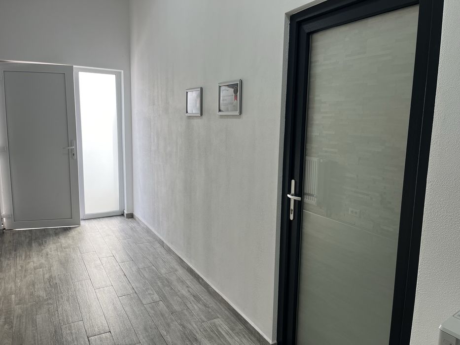 Birou/spatiu comercial/cabinet/sediu firma