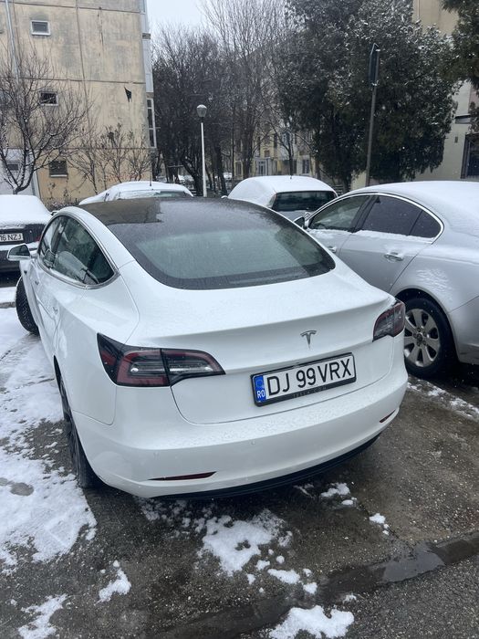 Tesla Model 3 Standard Range Plus