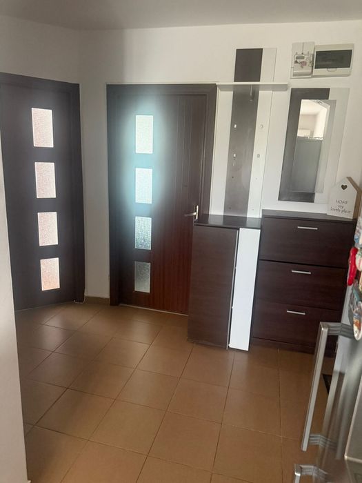 Închiriez apartament 2 camere decomandat – Brazda lui Novac, Craiova